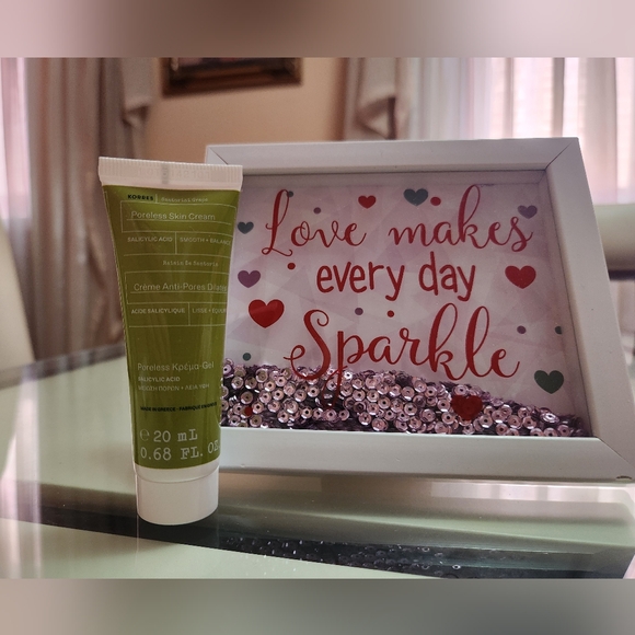 5/$25✨️Korres Poreless Cream✨️ - Picture 2 of 3